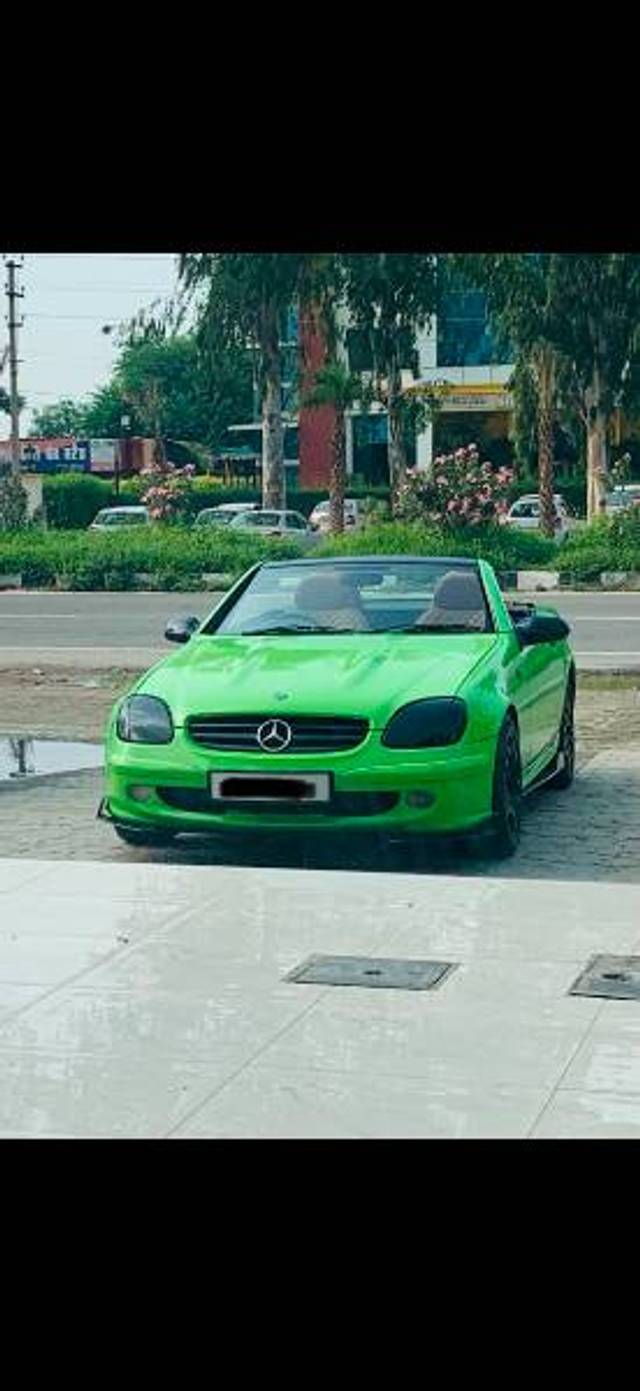 https://images10.gaadi.com/usedgaadi-sellcar/UsedCar/4020fee6-3b39-408a-85e6-8c82f4dc7139/c1d72855-4dce-4adb-882a-c24ca2891906.jpg?imwidth=6400