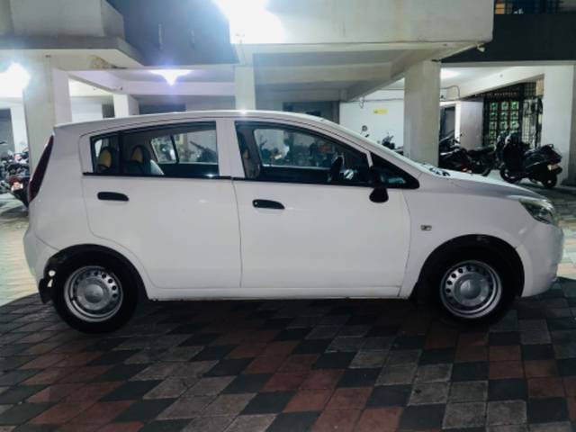 https://images10.gaadi.com/usedgaadi-sellcar/UsedCar/4087e113-1a73-4568-9627-ff5da8d4663c/34ff39c9-75f5-4fc9-ac12-fd3d4980407c.jpg?imwidth=6401