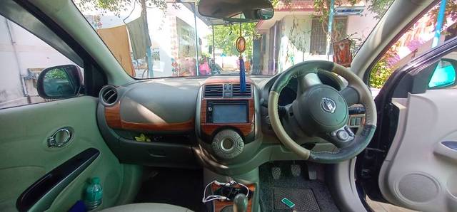 https://images10.gaadi.com/usedgaadi-sellcar/UsedCar/40931b6f-6515-4deb-8c51-f75cbd1fe4da/a1317818-667c-40d9-9671-64a861cda967.jpg?imwidth=6402