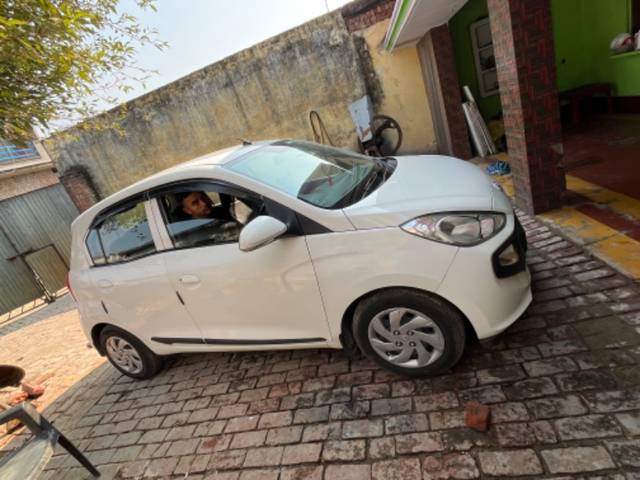 https://images10.gaadi.com/usedgaadi-sellcar/UsedCar/40ba6bda-7b6a-4574-b75c-ae5552112666/5eba063c-9cb7-4136-a04f-416df3e9eefc.jpeg?imwidth=6400