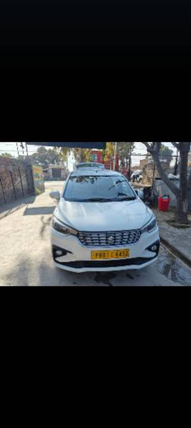 https://images10.gaadi.com/usedgaadi-sellcar/UsedCar/40ff0353-a136-4b0e-8b8d-a20846a32826/88f90a7b-34e2-480e-b9fe-4be4c6f41acd.jpg?imwidth=6400