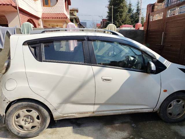 https://images10.gaadi.com/usedgaadi-sellcar/UsedCar/41223b82-55fe-4e82-a121-a33688aa320a/f6d3786e-c2d2-4739-ab4a-598e5b22699c.jpg?imwidth=6400