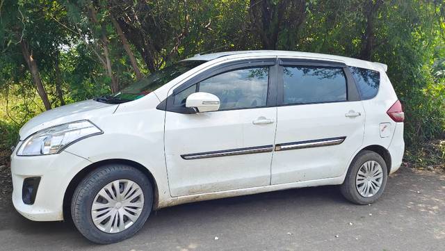 https://images10.gaadi.com/usedgaadi-sellcar/UsedCar/4185170a-de05-4b00-a0b8-09c29357c31a/0c43790e-0f4c-41dc-bb5d-1c0f24b33224.jpg?imwidth=6400