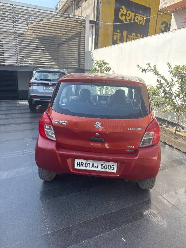 https://images10.gaadi.com/usedgaadi-sellcar/UsedCar/41a0e0f0-8cb5-4f6c-826b-8690d28343cc/04f27ef2-3bdc-4b0e-ab8f-3c1a4753d05b.jpg?imwidth=6401