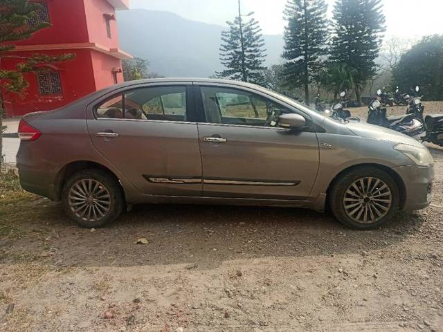 https://images10.gaadi.com/usedgaadi-sellcar/UsedCar/4201c83a-8ccc-4c2a-99a9-eb7baacc354a/b79d7146-07cb-41d5-a227-78110d15da24.jpg?imwidth=6401