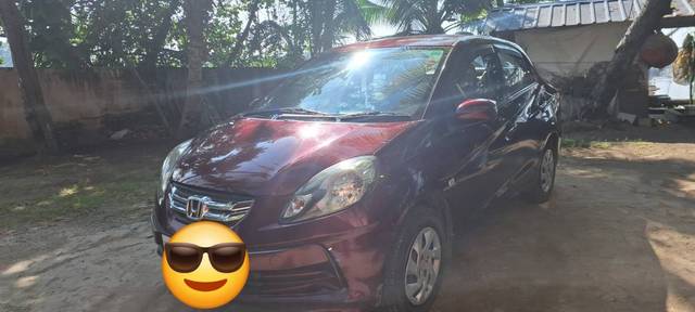 https://images10.gaadi.com/usedgaadi-sellcar/UsedCar/427f4789-a52c-465c-93ec-f4c7f888c702/22fc452a-ae62-441a-9b71-c64c0a04f939.jpg?imwidth=6400