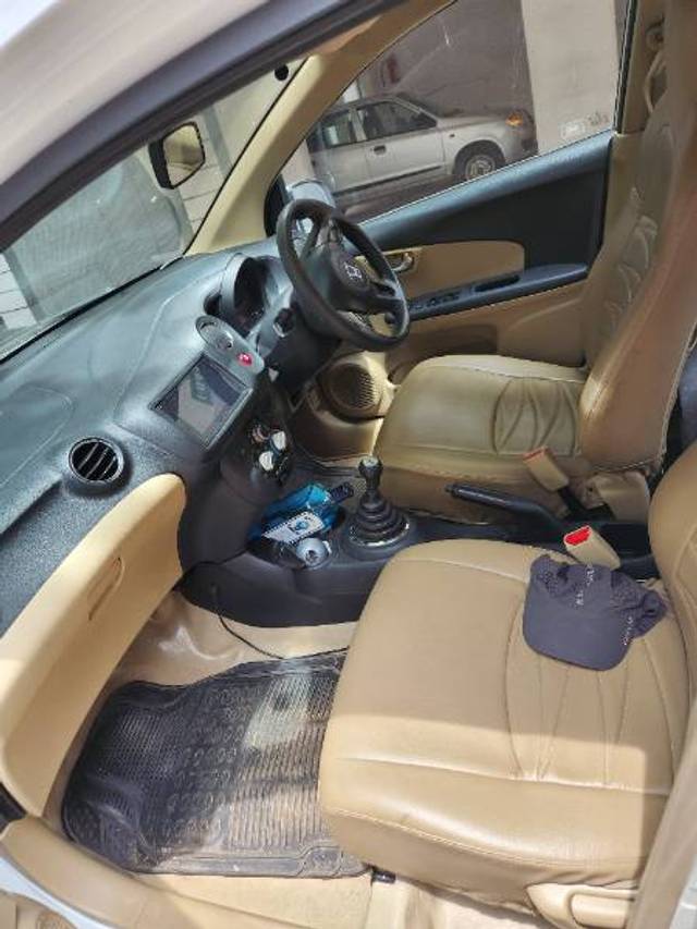 https://images10.gaadi.com/usedgaadi-sellcar/UsedCar/42c508c1-7acb-4c82-8b4d-9908802d3662/987600f6-06aa-4b80-932f-a5d8df1407c7.jpg?imwidth=6401