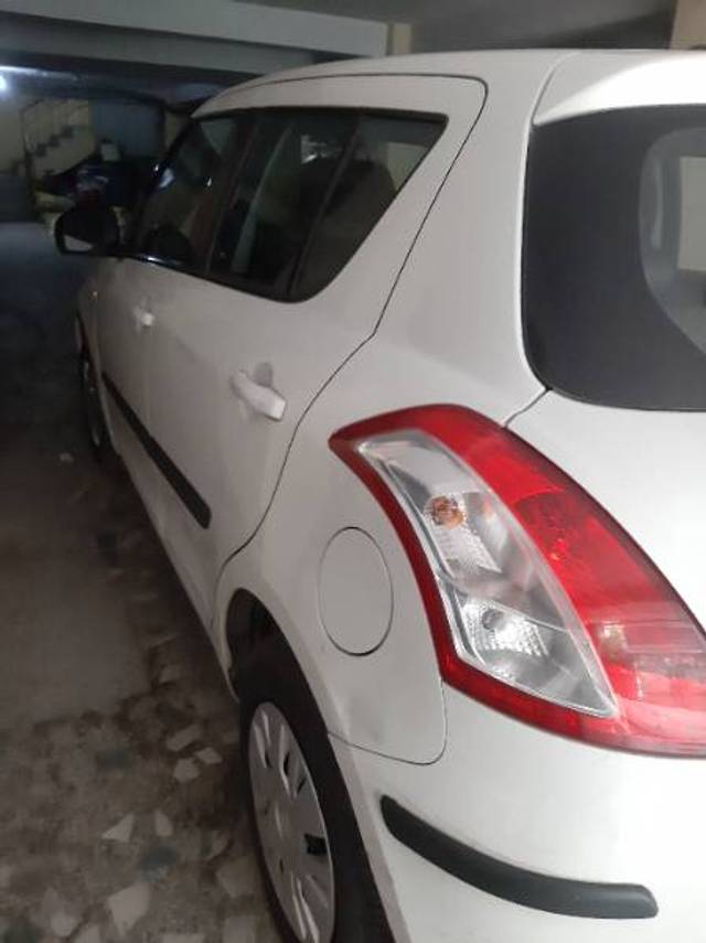 https://images10.gaadi.com/usedgaadi-sellcar/UsedCar/439b832c-8170-45b1-9744-87724b1f1258/f7fd48a5-d1ab-4779-ba07-b11c8d56eb41.jpg?imwidth=6401