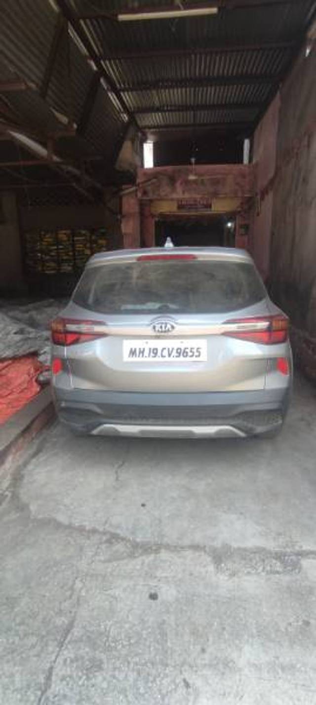 https://images10.gaadi.com/usedgaadi-sellcar/UsedCar/43b82bf5-2409-4cbf-b29e-644bdff79d7a/57f797d2-0f8c-42d4-89e7-b0ad233483dd.jpg?imwidth=6402