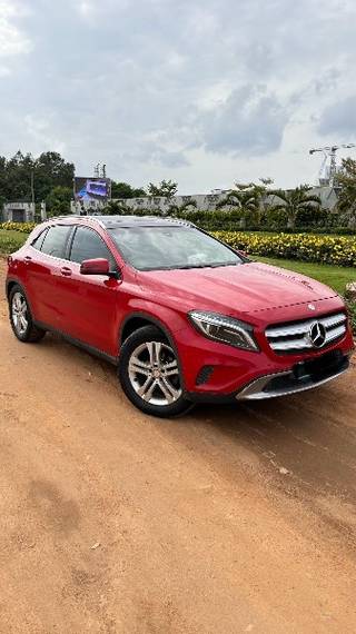 Mercedes-Benz GLA Class 2014-2017 Mercedes-Benz GLA Class 200 D Sport Edition