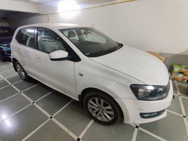 https://images10.gaadi.com/usedgaadi-sellcar/UsedCar/43d0ee75-461f-4c9d-ae49-b3eca6b5f368/f5757a00-478d-4cad-8f72-2eab3b13b771.jpg?imwidth=6400