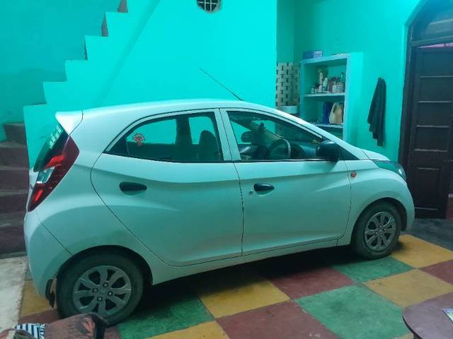 https://images10.gaadi.com/usedgaadi-sellcar/UsedCar/441e4e76-e7cd-4275-8066-3fee691165d8/b561b9ad-27de-4a04-898f-52c873494511.jpg?imwidth=6402