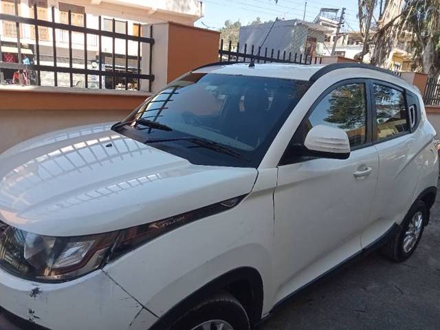 https://images10.gaadi.com/usedgaadi-sellcar/UsedCar/4429506a-6001-4f38-91bf-ea32d96a53a4/86ea223a-02d7-42ca-9583-f140229d9d72.jpg?imwidth=6402