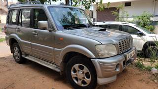 Mahindra Scorpio 2006-2009 Mahindra Scorpio 2.6 Turbo 7 Str