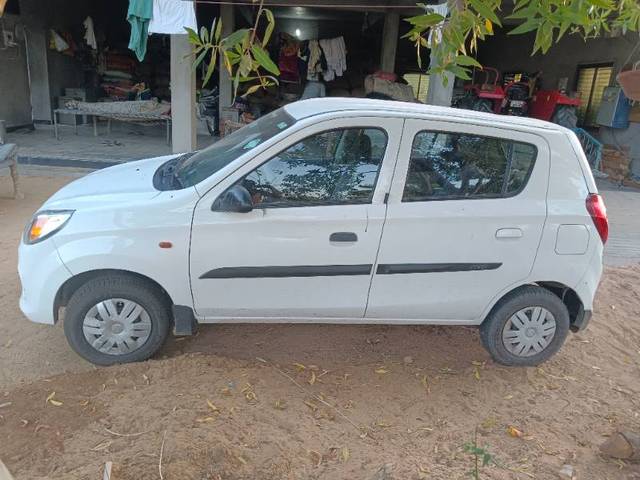 https://images10.gaadi.com/usedgaadi-sellcar/UsedCar/4483207b-5245-4840-ae02-72aaeb27d303/bdf92ea4-5929-4859-a377-fa73bb14b693.jpg?imwidth=6402