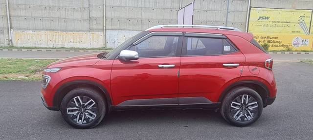 https://images10.gaadi.com/usedgaadi-sellcar/UsedCar/44a1cf07-24e7-4959-8a87-19f6e7890400/67a6a828-715f-4d45-b41d-7f2a1a951ff1.jpg?imwidth=6402
