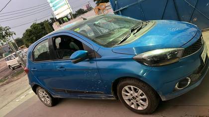 Tata Tiago XZA Plus Dual Tone