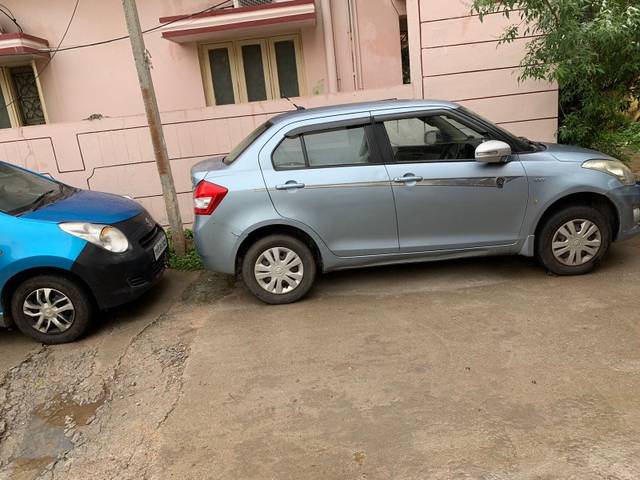 https://images10.gaadi.com/usedgaadi-sellcar/UsedCar/45139937-0d69-4a51-b3e1-f0094a21ca43/21a0c3b5-98f9-4474-a80b-ed93b27374b7.jpeg?imwidth=6401