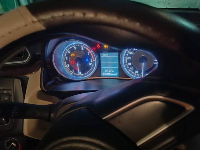 https://images10.gaadi.com/usedgaadi-sellcar/UsedCar/453be8b2-3ac9-4841-8c14-f9102f3a7909/3278ce57-e5fa-48b1-9247-647875724138.jpeg?imwidth=6402
