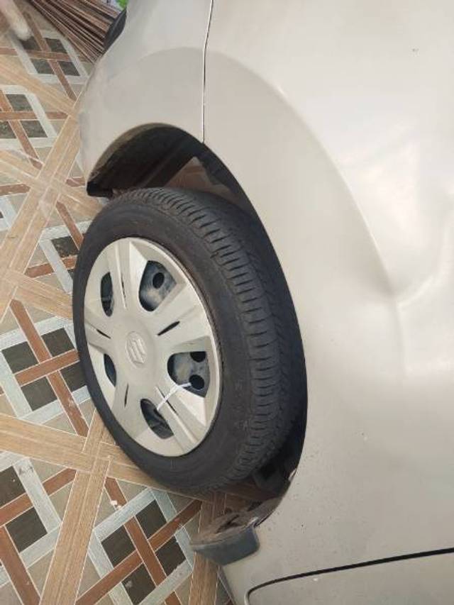 https://images10.gaadi.com/usedgaadi-sellcar/UsedCar/4587433e-8f61-469d-a35c-e71b8c411aaa/b0b612d5-9e53-4ecb-ac42-f4fba0f7c514.jpg?imwidth=6402