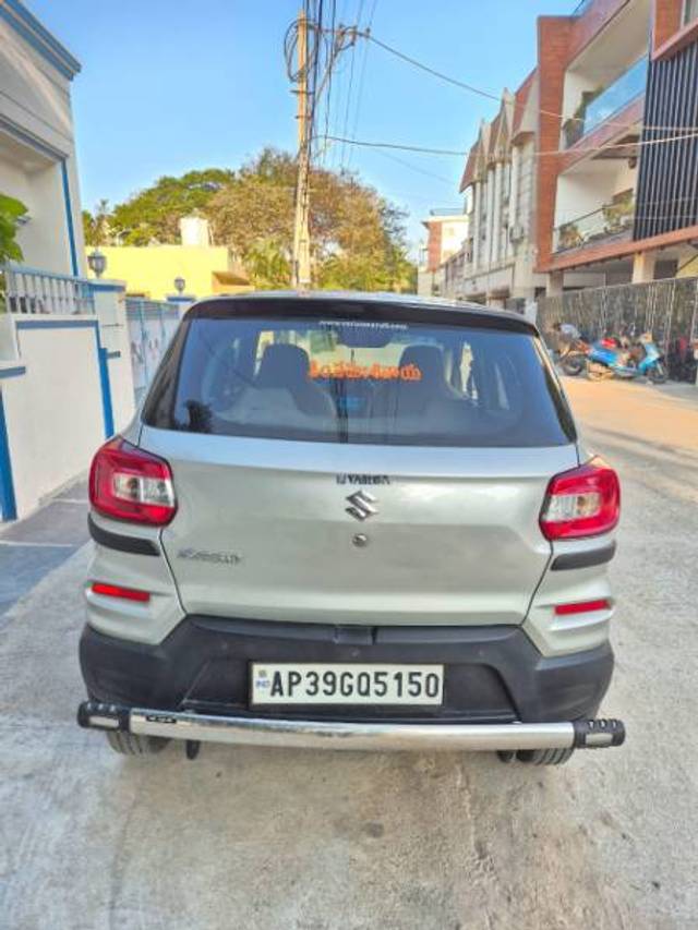 https://images10.gaadi.com/usedgaadi-sellcar/UsedCar/4598b00d-7ef9-4d5e-8da5-aa4185c1d334/789b4388-cbb7-4299-97ae-059c1c25dfef.jpg?imwidth=6400