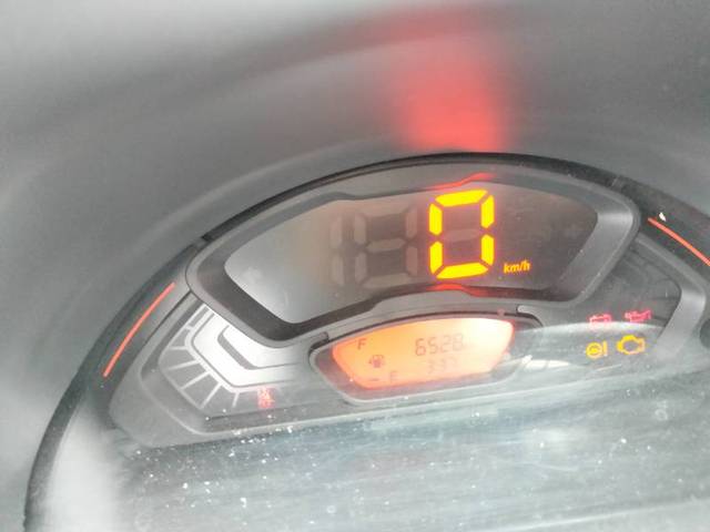 https://images10.gaadi.com/usedgaadi-sellcar/UsedCar/459f71c5-dc16-48a7-a825-4a052892d5ee/0ebd0f4c-a6e3-46ed-817d-0afa66b65ba6.jpg?imwidth=6402