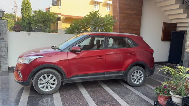 https://images10.gaadi.com/usedgaadi-sellcar/UsedCar/45ab81b6-2297-42f9-83e0-4493cfdfe03e/a1109fe4-b9fd-40a4-92e0-c7d3f8673915.jpeg?imwidth=6402