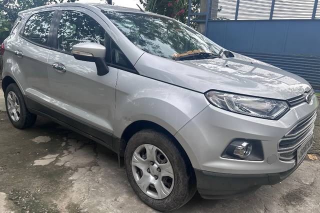 https://images10.gaadi.com/usedgaadi-sellcar/UsedCar/45baa47e-49ec-4334-832c-76c4d3fe37ea/09bf67a7-a086-4e93-a01f-4e07c819c531.jpeg?imwidth=6400