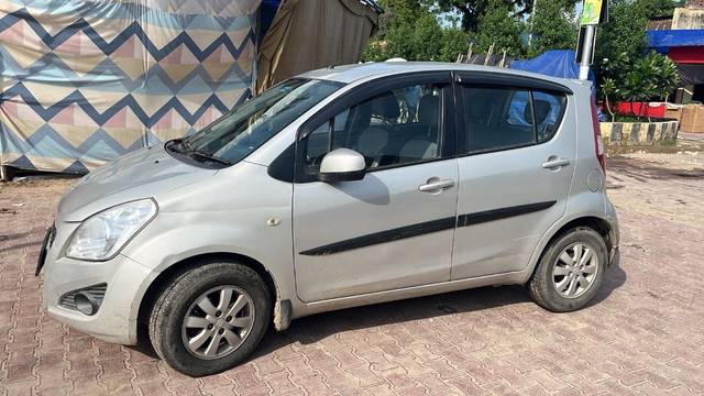 https://images10.gaadi.com/usedgaadi-sellcar/UsedCar/4624b38a-2e99-438c-860e-5c0e446a6d32/4349522d-aa66-4a50-bd6b-f14caaca40f2.jpg?imwidth=6400