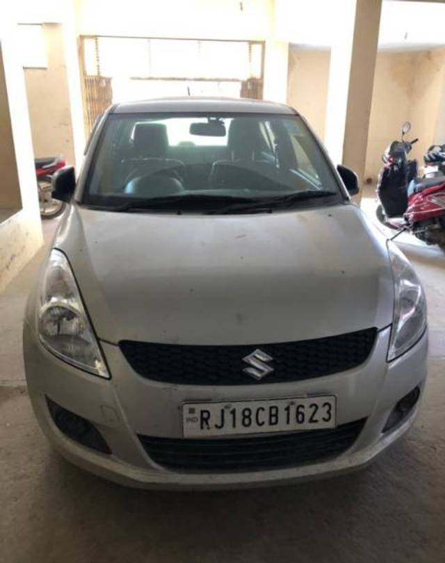 https://images10.gaadi.com/usedgaadi-sellcar/UsedCar/465a0361-aaf1-4740-bda9-97190351f59c/9ac3b064-355d-429c-acd1-108566f2730e.jpg?imwidth=6401