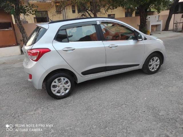 https://images10.gaadi.com/usedgaadi-sellcar/UsedCar/467b1190-793c-402c-bf63-cf26b580e9a8/b13b3bbc-7232-45e3-a876-9aee11d83f39.JPG?imwidth=6400