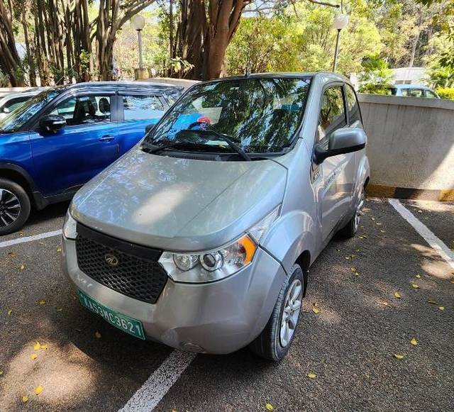 https://images10.gaadi.com/usedgaadi-sellcar/UsedCar/46c9561c-9f81-47e8-9950-f71ba078231a/b66364f7-11a7-43a4-8129-0034c43cf5fb.jpg?imwidth=6401
