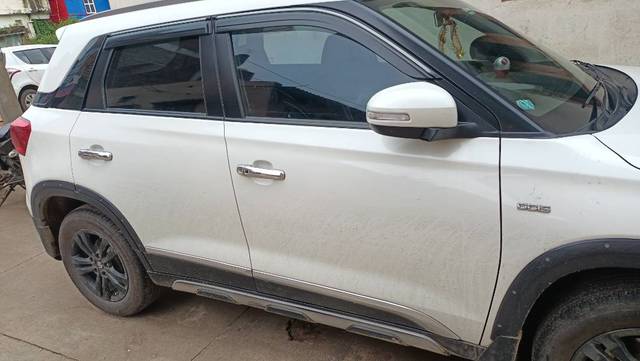 https://images10.gaadi.com/usedgaadi-sellcar/UsedCar/4712388d-c94f-40ab-b38b-5c9969bfe787/7f94c143-5b5e-423e-a4d3-1f92266168eb.jpg?imwidth=6401