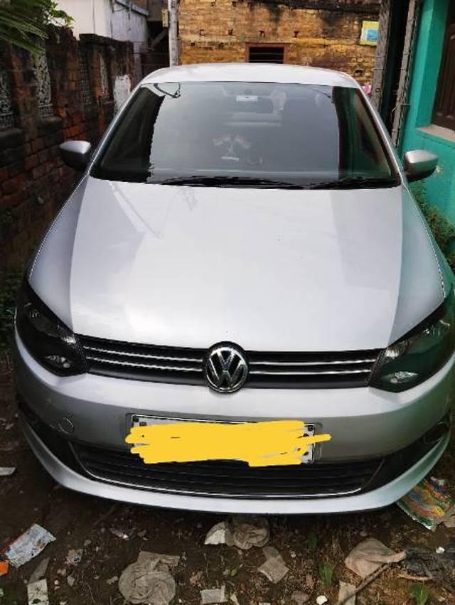 https://images10.gaadi.com/usedgaadi-sellcar/UsedCar/492a07f4-3ecd-4fbc-b14a-974b27e028ab/5aeb4dd6-cb91-4d0e-a7fd-61d991eac157.jpg?imwidth=6400