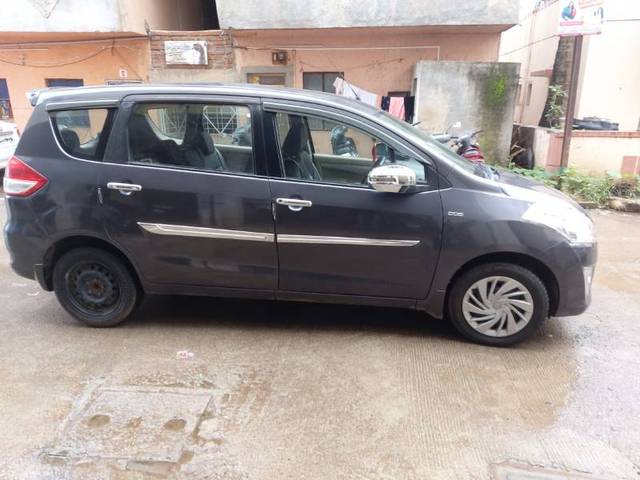 https://images10.gaadi.com/usedgaadi-sellcar/UsedCar/496301bc-4a83-44c0-bde1-a79bd5633493/dd05179f-7150-4819-bfe4-41ee7697f842.jpg?imwidth=6401