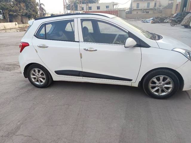 https://images10.gaadi.com/usedgaadi-sellcar/UsedCar/498a2e9e-cf27-4877-a278-45baaf1f4eb0/49938b08-3e8a-42da-a272-9481d9d94a2c.jpg?imwidth=6401