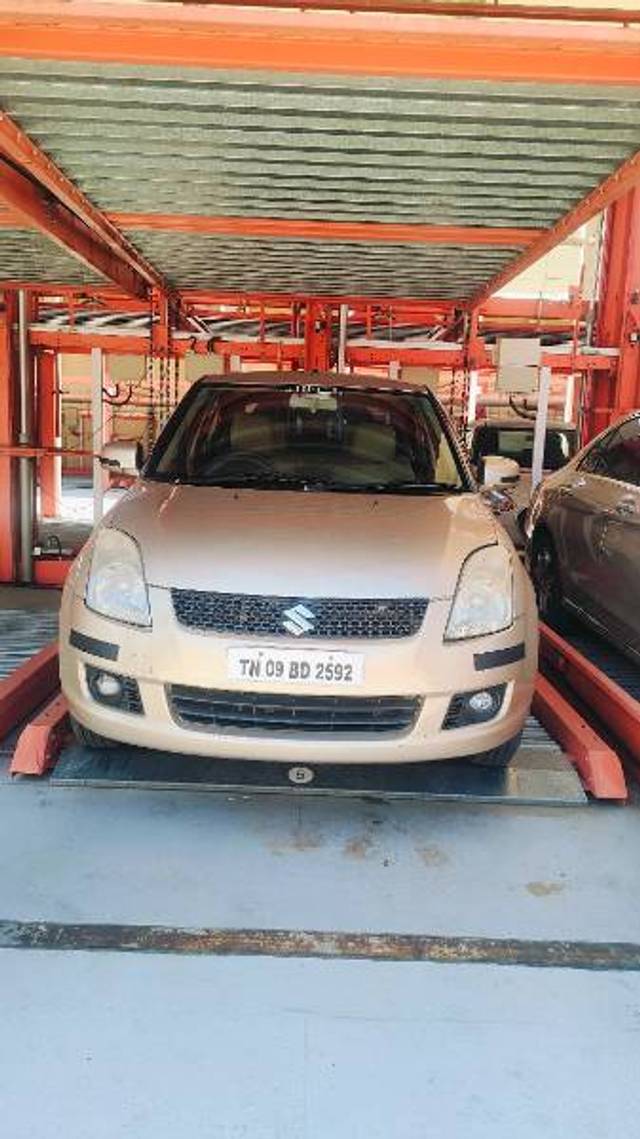 https://images10.gaadi.com/usedgaadi-sellcar/UsedCar/498dbc20-e576-468b-8a25-32beefc1818b/e7168f6f-ff46-4057-a606-779ccbf57f31.jpg?imwidth=6401