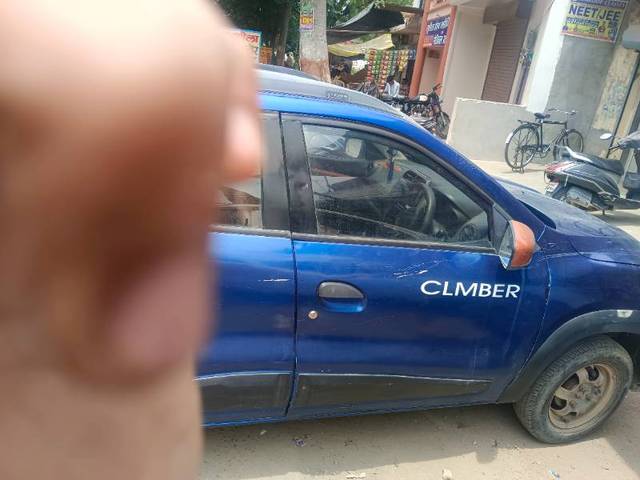 https://images10.gaadi.com/usedgaadi-sellcar/UsedCar/49cd87ac-7b49-4527-9bf8-dcf9793172ee/135e858f-548a-410d-86cc-8193f87c50e4.jpg?imwidth=6401