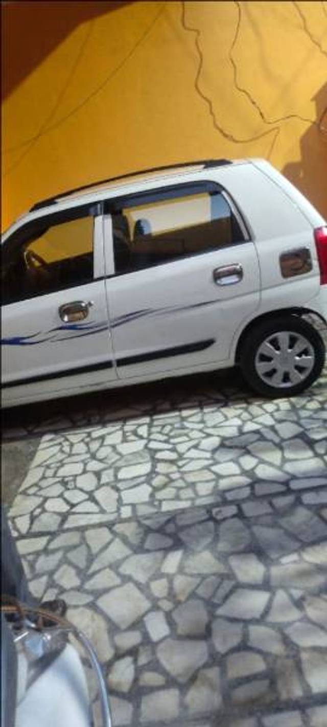 https://images10.gaadi.com/usedgaadi-sellcar/UsedCar/49f9a849-c51c-468c-880e-3e7d2c010a0c/6e49c802-b167-408f-9b23-5a351470c724.jpg?imwidth=6402