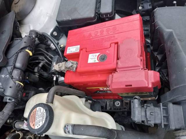 https://images10.gaadi.com/usedgaadi-sellcar/UsedCar/4a036e47-44cb-49d9-ad4f-d78cad2d10f0/8154340d-7a9f-487d-8dde-dcd53c90fd34.jpg?imwidth=6402