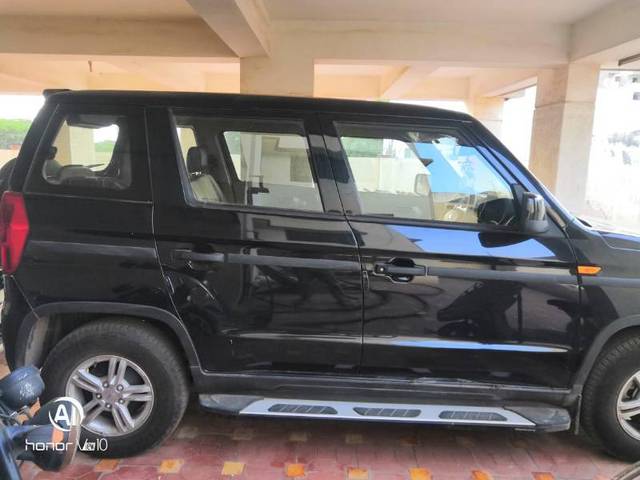 https://images10.gaadi.com/usedgaadi-sellcar/UsedCar/4b0f1ceb-a394-4d1f-b97e-be1debe79a03/55a74d16-9220-4550-89fc-e9afee3c535f.jpg?imwidth=6402