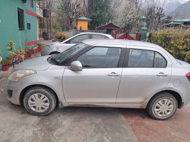 https://images10.gaadi.com/usedgaadi-sellcar/UsedCar/4b870cfe-d682-4829-8ec8-02c3e1e221aa/7e599527-98e6-403e-adec-f2e3dd2c723b.jpg?imwidth=6402