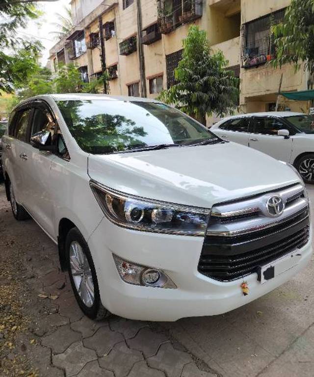 https://images10.gaadi.com/usedgaadi-sellcar/UsedCar/4bce7b1f-461a-4314-977c-03e8741d56c1/fd4ab374-05b3-4c44-88e1-157e312fb138.jpg?imwidth=6400