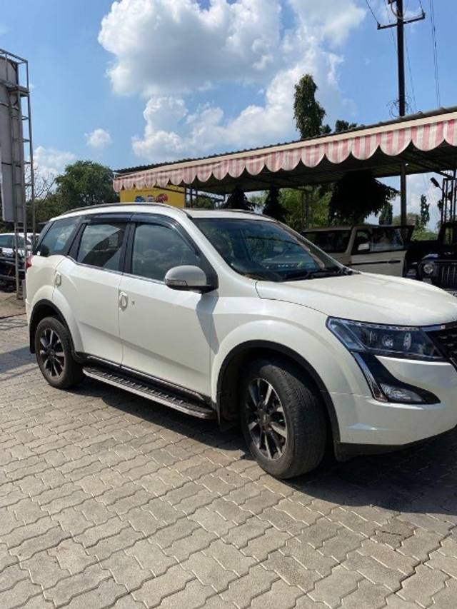 https://images10.gaadi.com/usedgaadi-sellcar/UsedCar/4bdacb44-d454-4ff8-aa66-af224e0edaf9/54b4ac9a-0e01-475f-9bd2-a5154a2924e9.jpeg?imwidth=6400