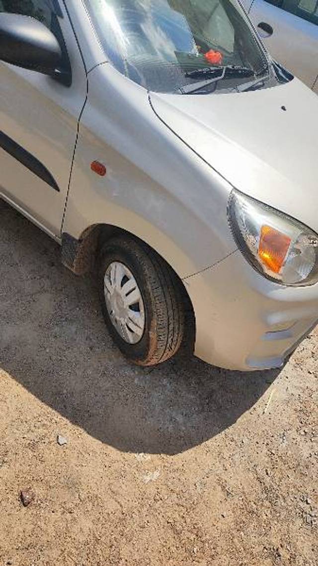 https://images10.gaadi.com/usedgaadi-sellcar/UsedCar/4be8d9dd-280a-4c71-9fe2-e0e63e3f0f5a/c3066bed-a21c-4e01-a425-268ef0ac4491.jpg?imwidth=6402