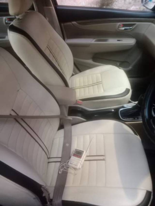 https://images10.gaadi.com/usedgaadi-sellcar/UsedCar/4bed1645-bf5b-4de3-aaac-c36440b02cad/fb189ff5-79e4-4393-9e41-50b9882bd348.jpg?imwidth=6401