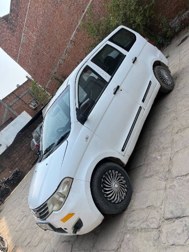 https://images10.gaadi.com/usedgaadi-sellcar/UsedCar/4c63fcb2-e7d1-44b5-a8a9-418dc20aca30/f4a7bcc8-b32d-4742-b535-5bca38476fbd.jpeg?imwidth=6400