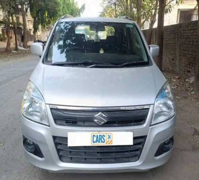 https://images10.gaadi.com/usedgaadi-sellcar/UsedCar/4ca653d5-f410-4447-a0ce-7781f48cb141/9cb527b3-a48a-4651-9966-36a060db8d44.jpg?imwidth=6400