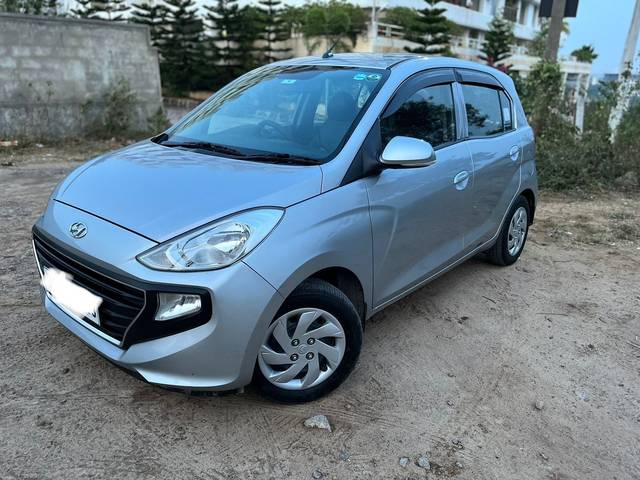 https://images10.gaadi.com/usedgaadi-sellcar/UsedCar/4d593455-9519-4e2e-a09b-d64fc7ebdb30/f55939d4-a655-4fc4-b256-59436cc917bf.jpeg?imwidth=6400