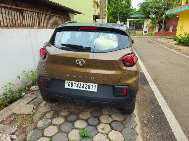 https://images10.gaadi.com/usedgaadi-sellcar/UsedCar/4e1617f4-6ca8-48fd-85e5-9e2f0a0301cd/b6eb6b0f-8905-4510-af3c-d6c7fcb5f53d.jpeg?imwidth=6402